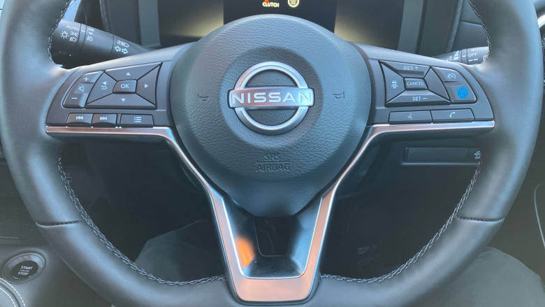 Nissan Juke 1.0 DiG-T Tekna 5dr Petrol Hatchback